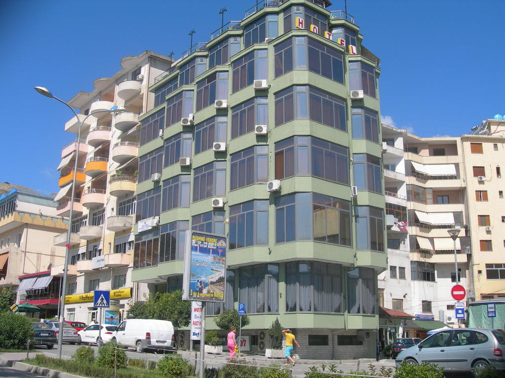 Hotel The First Gjirokastër Exteriér fotografie